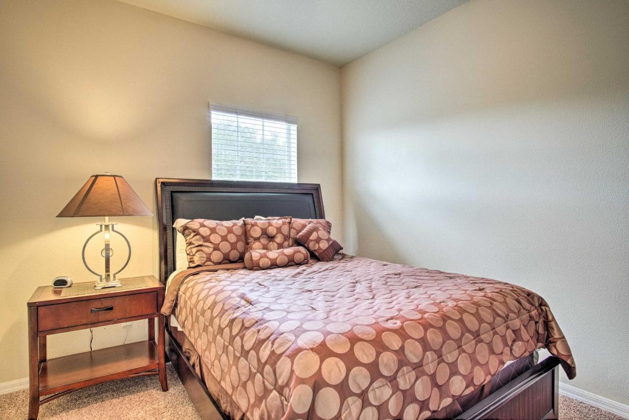 Quiet Condo With Balcony About 2 Miles To Disney World! 올랜도 외부 사진