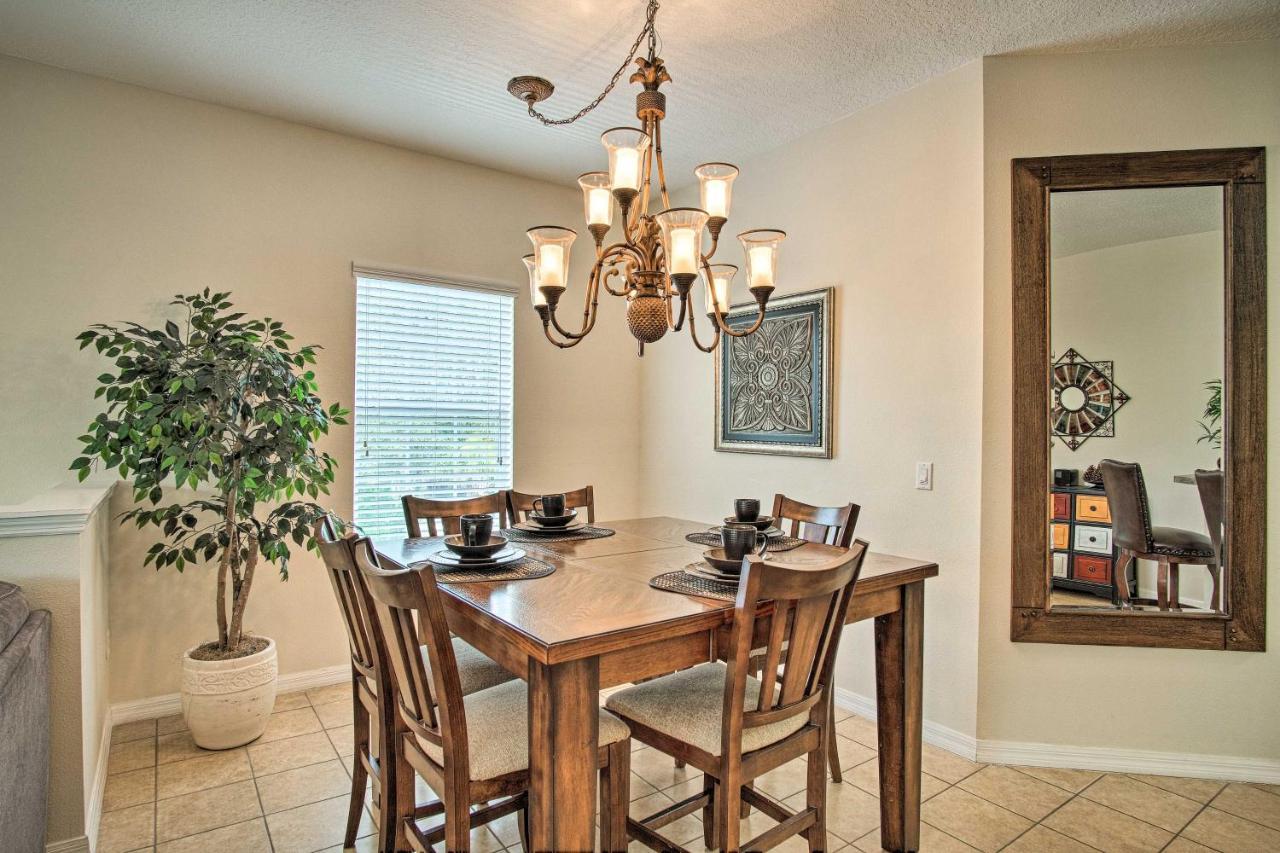 Quiet Condo With Balcony About 2 Miles To Disney World! 올랜도 외부 사진